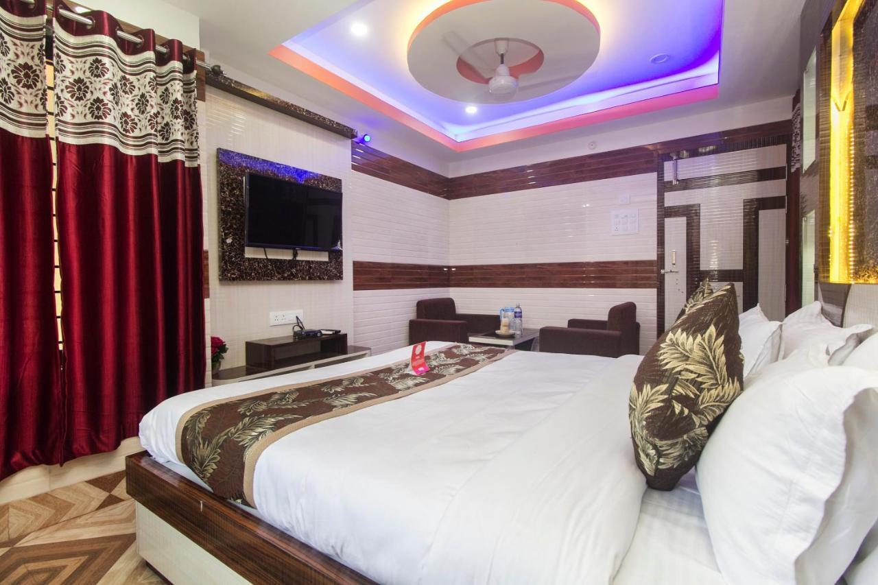 סיליגורי Oyo 16064 Tirupati Lodge מראה חיצוני תמונה